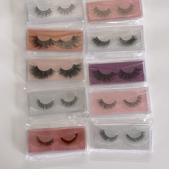 Other - NIP⭐️8 Sets Gorgeous Eyelashes⭐️